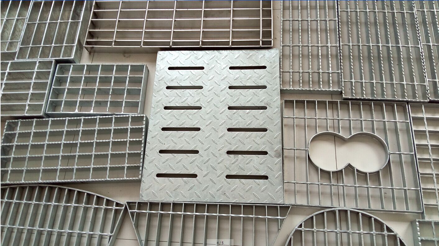 異型鋼格板